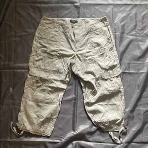 Cargo Pants in Light Gray